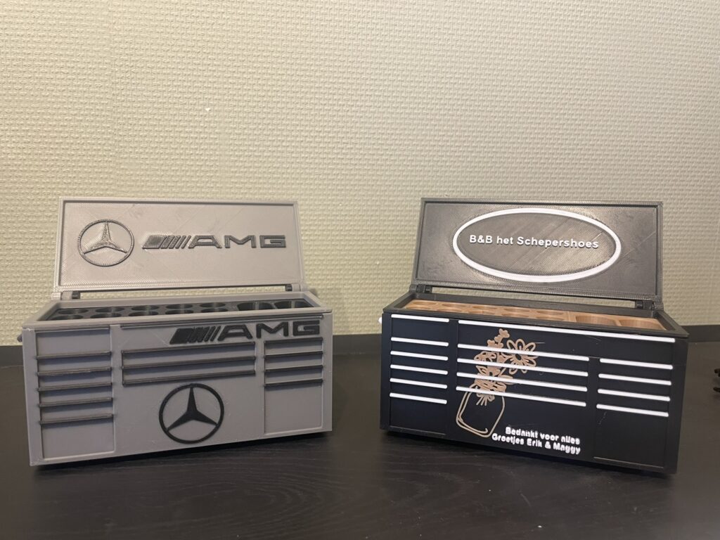 Leuke gepersonaliseerde Toolbox vanaf  €17,50
Vraag naar de Mogelijkheden